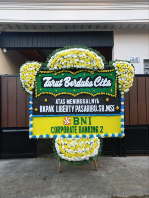 Papan Bunga Duka di Air Upas
