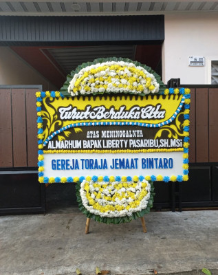 Papan Bunga Duka di Air Upas